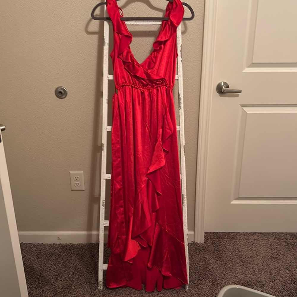 Fun Red Ruffle V-neck Maxi Dress with Optional Tie